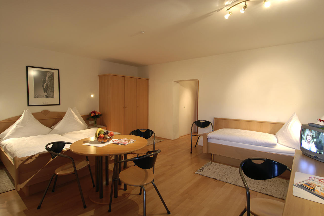 Hotel Gasthof Mauth St. Johann in Tirol Exterior foto
